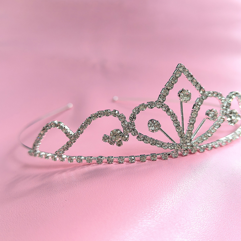 Tech Hair Accessories - تاج زفاف فضي اللون مرصع بالأحجار