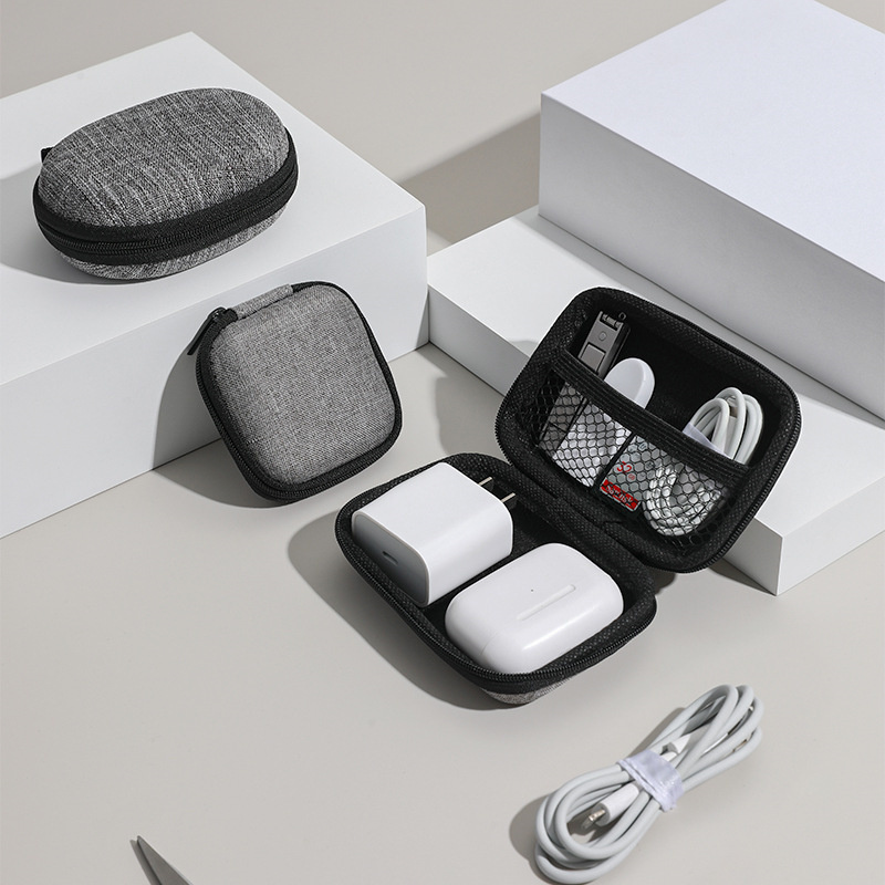 Tech Accessories Travel Organizer Pouch - منظم كابلات السفر منظم الالكترونيات ملحقات