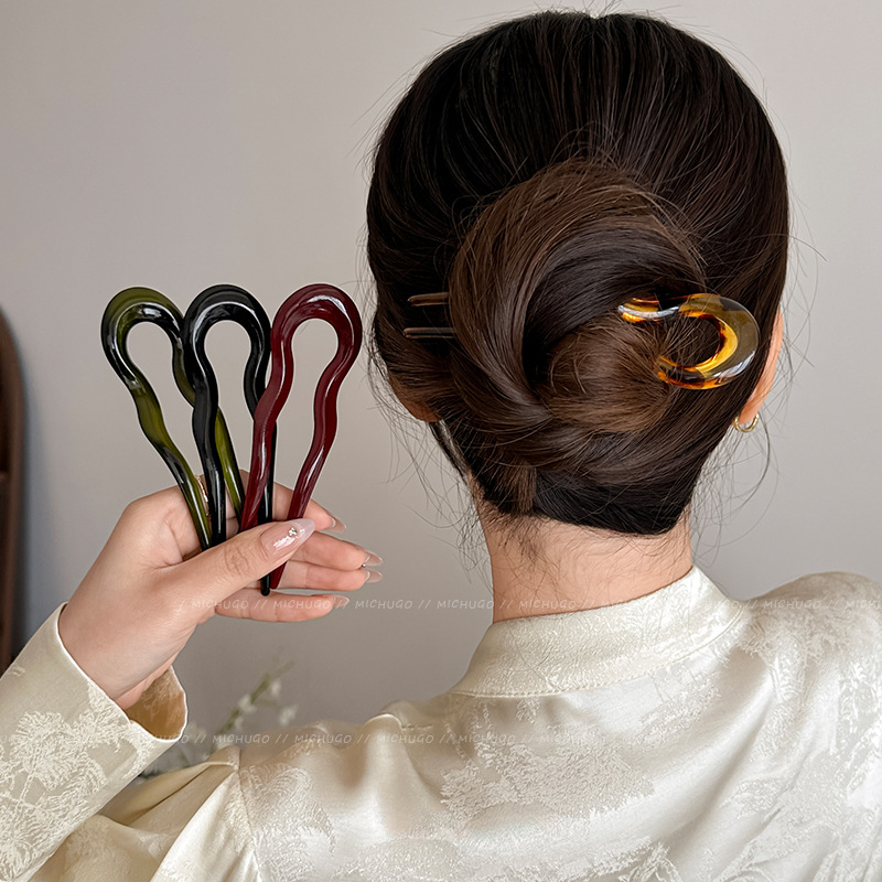 Tech Hair Accessories - مشبك شعر على شكل حرف U