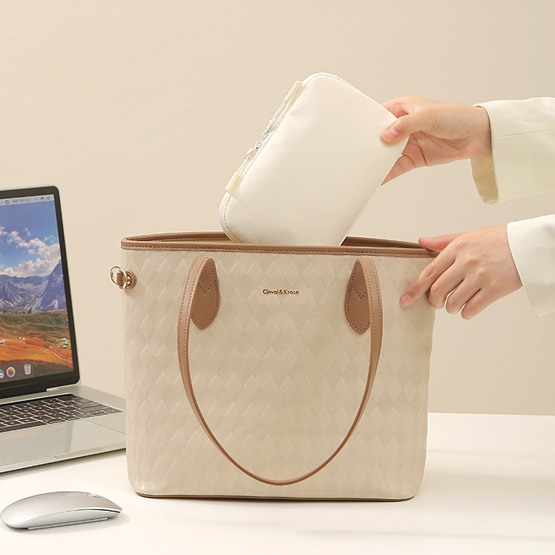 حقيبة تنظيم محمولة للكابلات وا - مراجعة Tech Accessories Travel Organizer Pouch وسعره