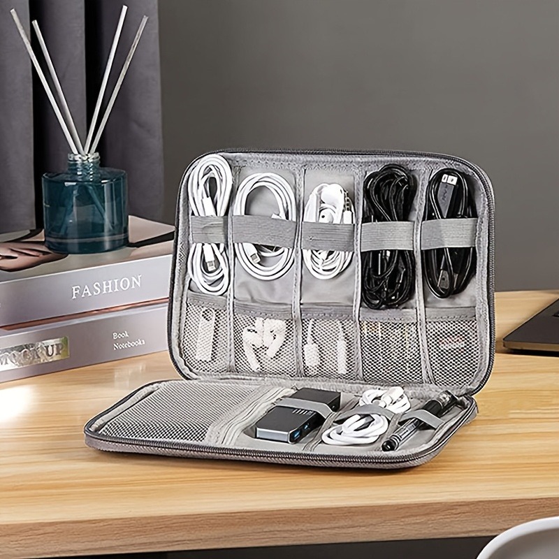 صندوق متعدد الجيوب للإكسسوارات - مراجعة Tech Accessories Travel Organizer Pouch وسعره